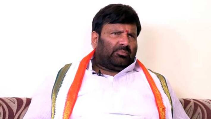 banjarahills police issues notice to congress leader kuna srishailam goud over jayaram murder case banjarahills police issues notice to congress leader kuna srishailam goud over jayaram murder case