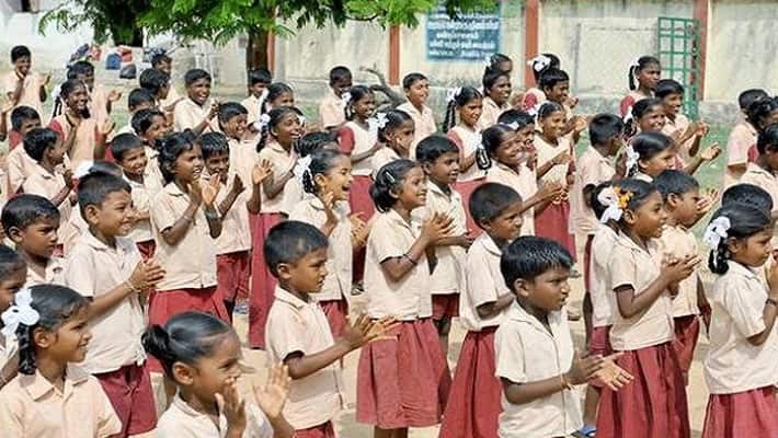 tamilnadu  government school teachers demand laptop for all government school students for online class