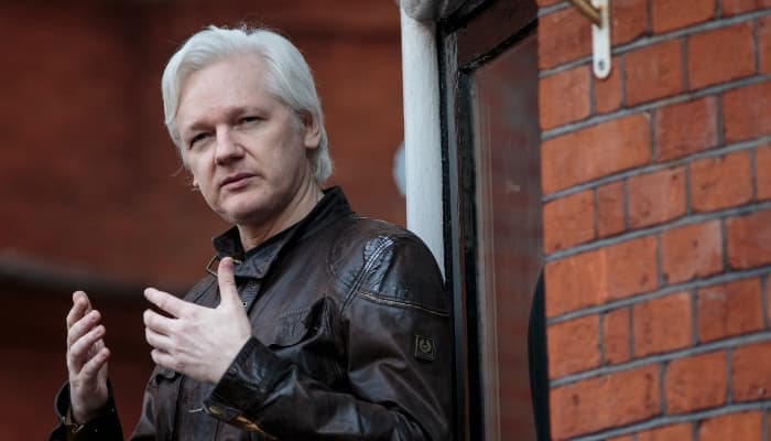 Wikileaks Julian Assange Russia visa leaked documents Interpol red notice