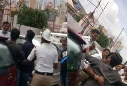 Karnataka: Two attack policemen on duty in Kolar, get arrested