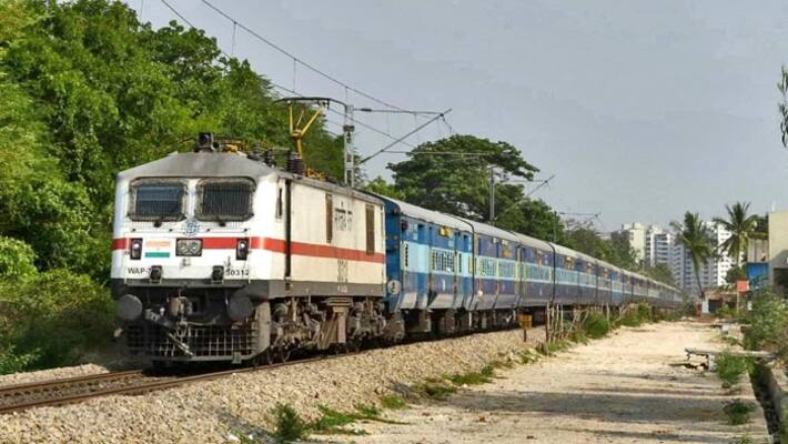 Dussehra effect : SCR hikes platform ticket prices, Details of special trains in telangana Dussehra effect : SCR hikes platform ticket prices, Details of special trains in telangana