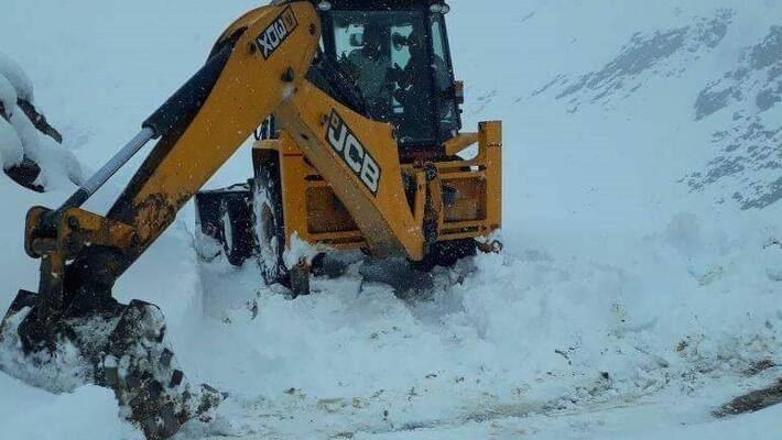 11 Trekkers Dead In Uttarakhand, Massive Air Force Rescue Ops Underway 11 Trekkers Dead In Uttarakhand, Massive Air Force Rescue Ops Underway
