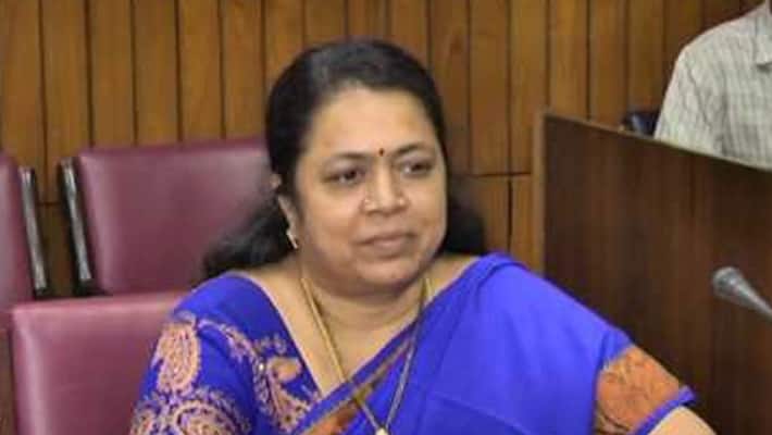 warangal mayor gundu sudharani stuck in lift warangal mayor gundu sudharani stuck in lift