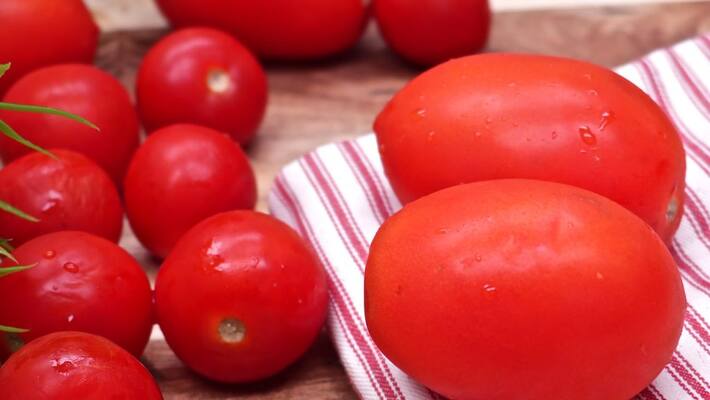 Can Eating Tomatoes increase Sperm count Can Eating Tomatoes increase Sperm count