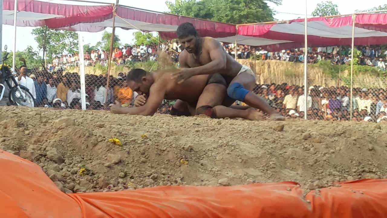 Madhya Pradesh Ravi Kumar dies Bhind Gwalior state-level wrestling champion