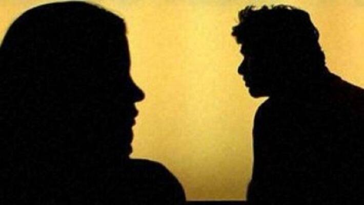 39-year-old woman 2nd marriage with Facebook boyfriend 39-year-old woman 2nd marriage with Facebook boyfriend