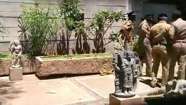 Businessman house 60 idols confiscated