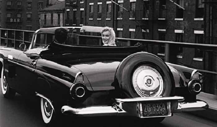 Marilyn Monroe black Ford Thunderbird car is up for auction fetch up to 3 crore