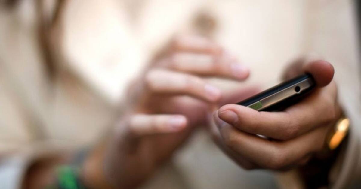 உங்க செல்போனுக்கு திடீர் அபாய ஒலி வந்தால் பொதுமக்கள் யாரும் பயப்பட வேண்டாம்.. தமிழக அரசு முக்கிய தகவல்.!