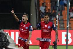 ISL 2018 Jamshedpur FC start with easy win over Mumbai City FC