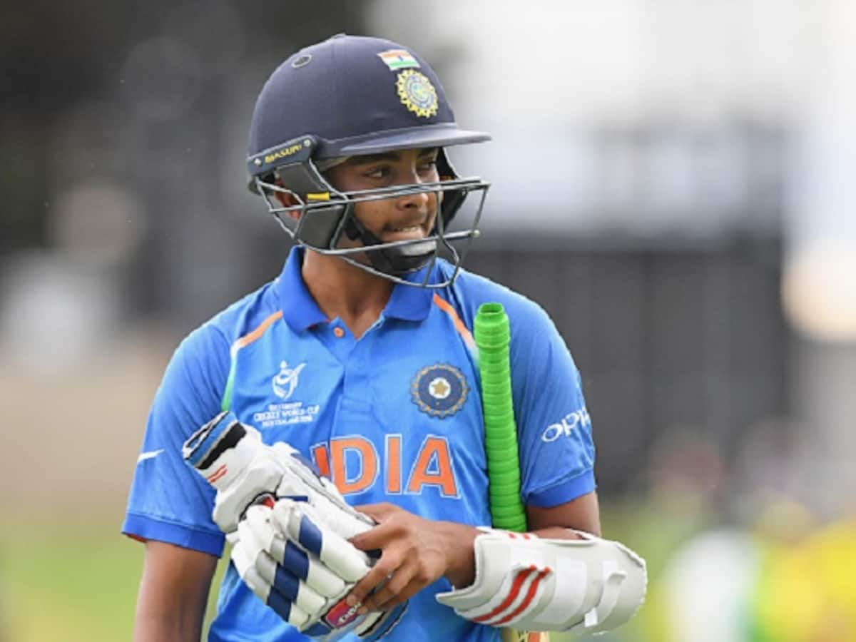 Prithvi Shaw: Story of youngster struggling in overcrowded Mumbai trains at  4am growing up to conquer the world