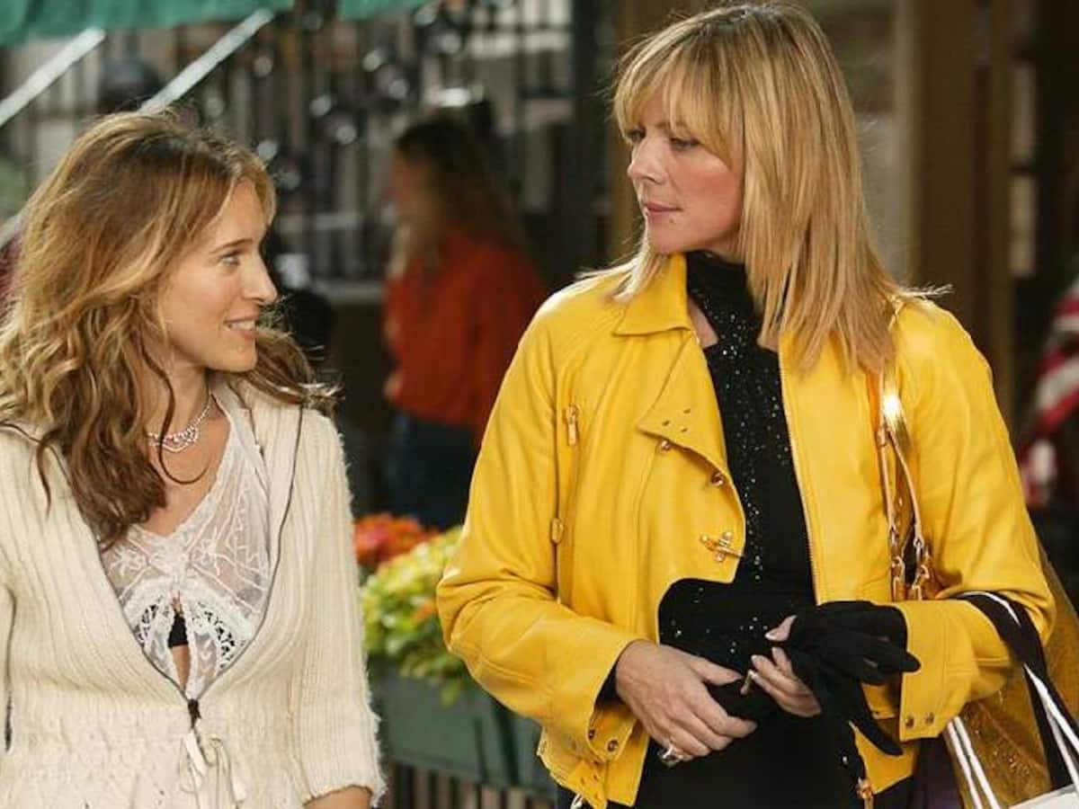 5 times Carrie Bradshaw and Samantha Jones gave you friendship goals on Sex  and The City
