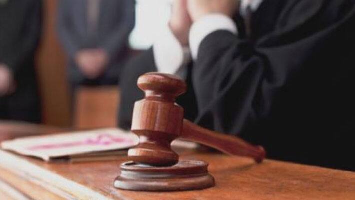 court fine...spoor handwriting 3 doctors penalised Rs 5,000