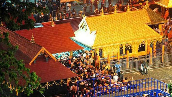 Hindu organisations challenge SC order allowing women into temple Hindu organisations challenge SC order allowing women into temple