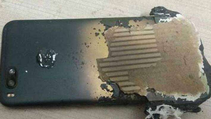 Xiaomi Mi A1 explode while charging