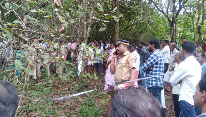 four members family found dead in wayanad