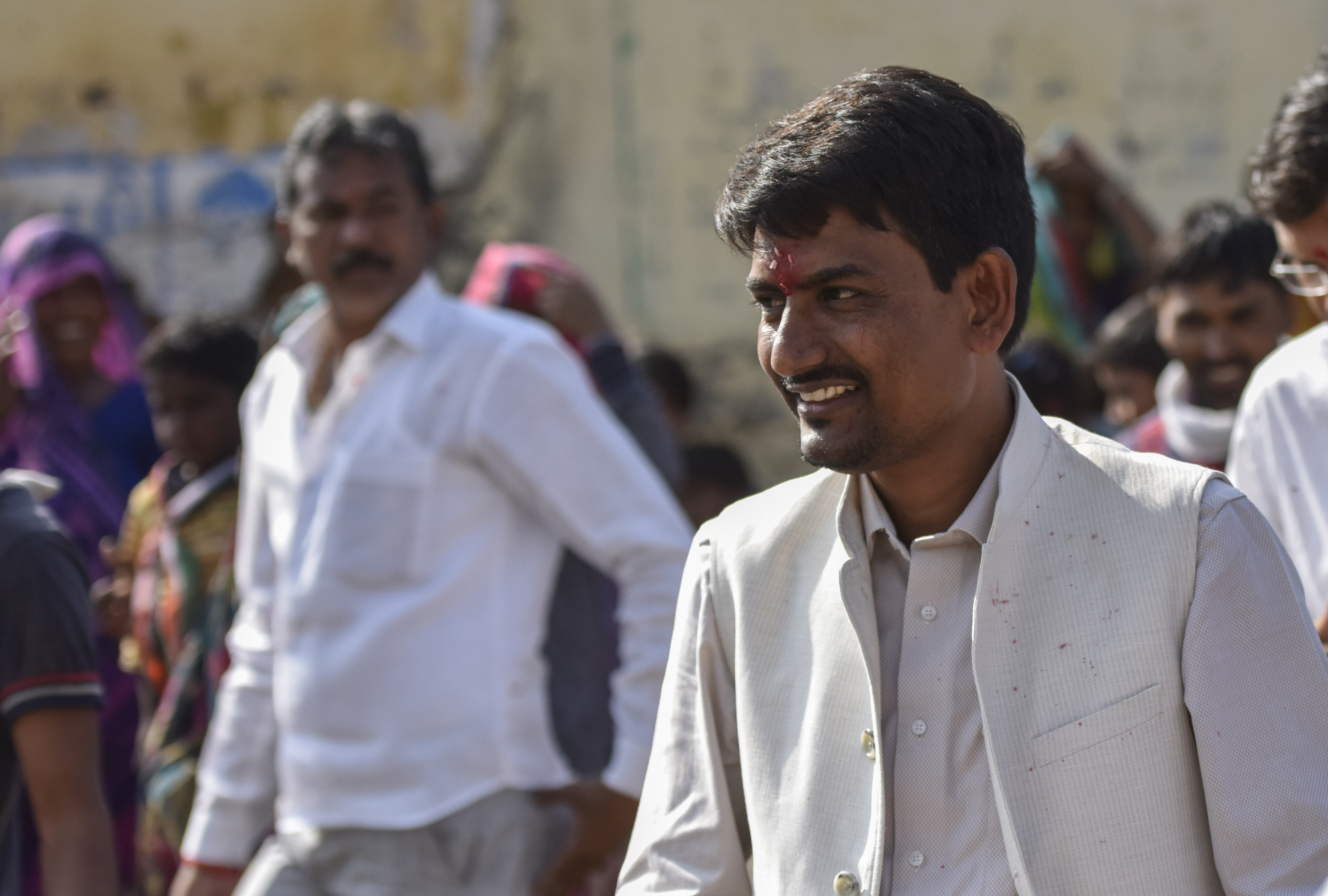 More than 15 MLA of Gujarat will leave Congress soon, claims Alpesh Thakor after meeting with Nitin Patel