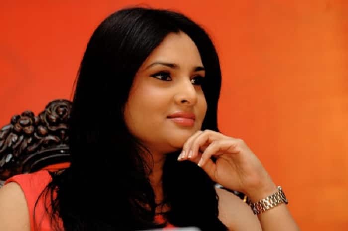 actress Ramya evacuated the home at the night time