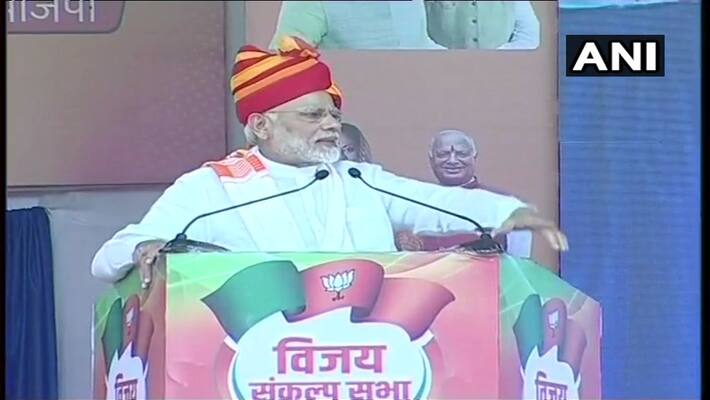 Congress practises vote bank politics says PM Modi Congress practises vote bank politics says PM Modi