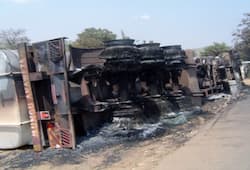 Due to the collision of two trucks in Congo, a fierce fire broke out, 50 people were killed, 100 people drown