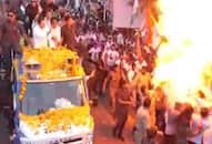 Madhya Pradesh Rahul Gandhi  Narrow escape roadshow balloons catch fire video