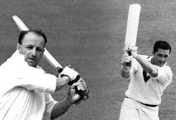 After 70 years, Neil Harvey takes blame for Don Bradman not averaging 100
