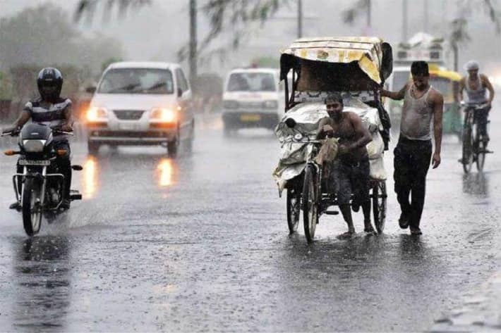 Cyclone Titli...no rain in Tamil Nadu
