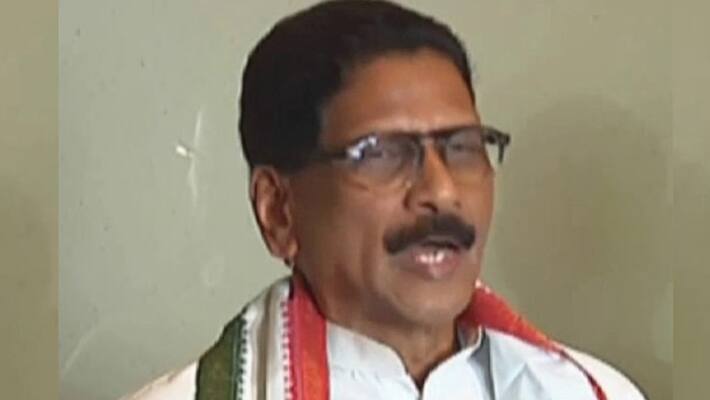Congress leader Marri Shashidhar Reddy tries Sonia Gandhi Appointment Congress leader Marri Shashidhar Reddy tries Sonia Gandhi Appointment