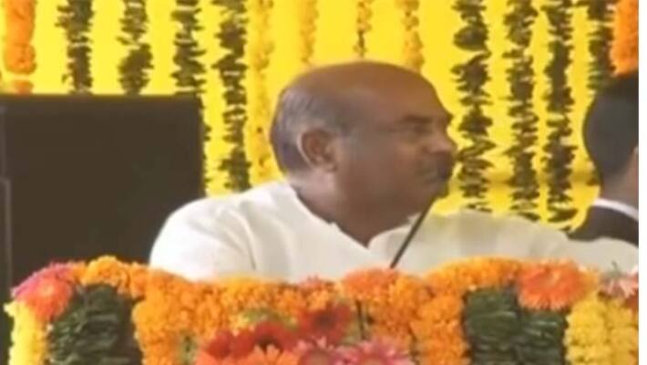 JC diwakar Reddy in Ananthapur Rural PS: Tension prevails JC diwakar Reddy in Ananthapur Rural PS: Tension prevails