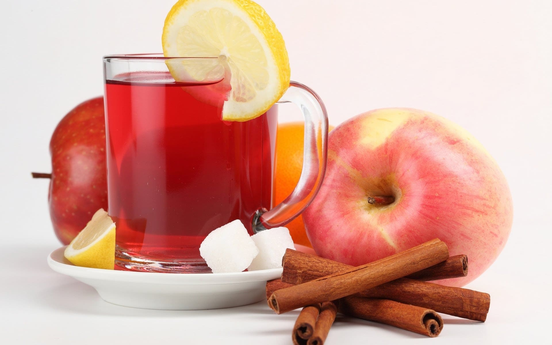 how to prepare apple tea and it is very suitable in winter season