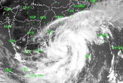 Cyclone Titli death toll Andhra Pradesh evacuated Odisha India Meteorological Department