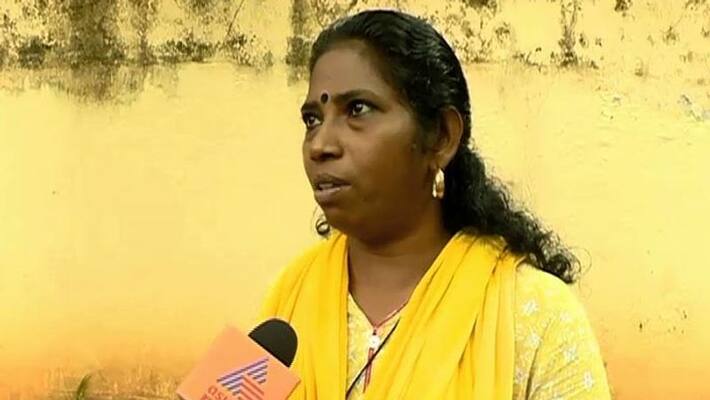 bjp leaders compelling parents to go to sabarimala alleges bindu thankam kalyani bjp leaders compelling parents to go to sabarimala alleges bindu thankam kalyani
