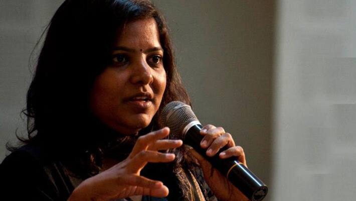 Leena Manimekalai's passport frozen, Madras High Court issues notice to passport officer Leena Manimekalai's passport frozen, Madras High Court issues notice to passport officer