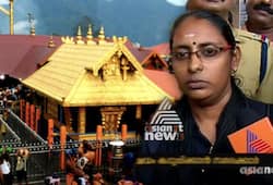Sabarimala Woman journalist attempt enter shrine angers Ayyappa devotees