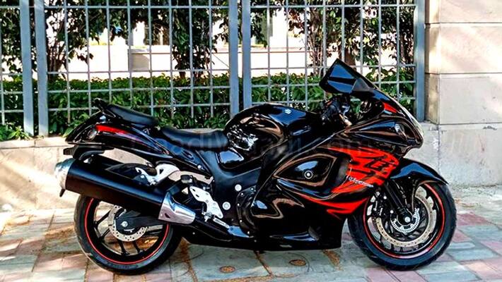 Dominar to Hayabusa for Rs 2 lakhs Dominar to Hayabusa for Rs 2 lakhs