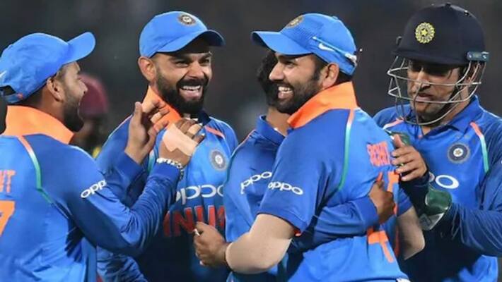 Cricket Ind Vs WI Dhoni pulls off a stunner as Bumrah dismisses Hemraj Cricket Ind Vs WI Dhoni pulls off a stunner as Bumrah dismisses Hemraj