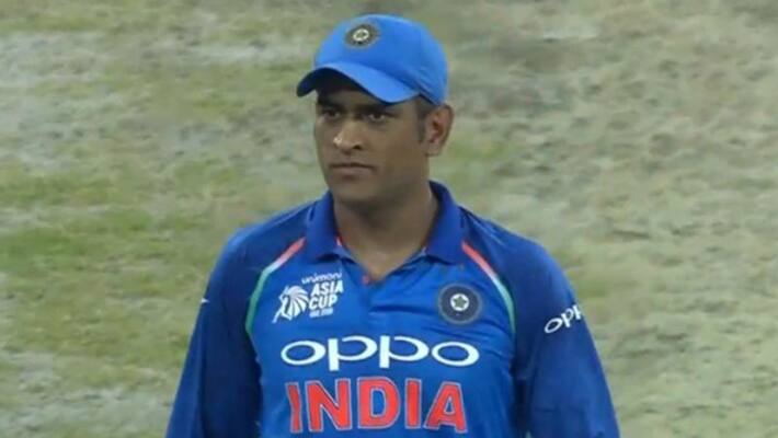dhoni risk running for rayudu century in fourth odi against west indies dhoni risk running for rayudu century in fourth odi against west indies