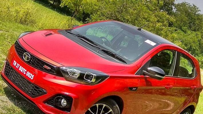 Tata Tiago JTP vs Maruti Suzuki Baleno RS Specifications comparison Tata Tiago JTP vs Maruti Suzuki Baleno RS Specifications comparison
