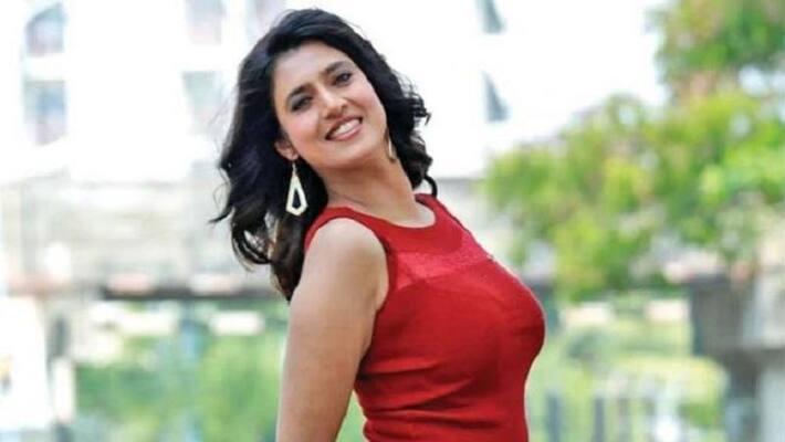 Actress Kasthuri Hotness Overloaded Photo Shoto in Beach Going Viral Actress Kasthuri Hotness Overloaded Photo Shoto in Beach Going Viral