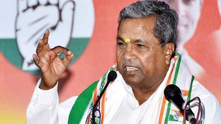 Former Cm Siddaramaiah Slams Janardhan Reddy at Ballari bypoll Former Cm Siddaramaiah Slams Janardhan Reddy at Ballari bypoll