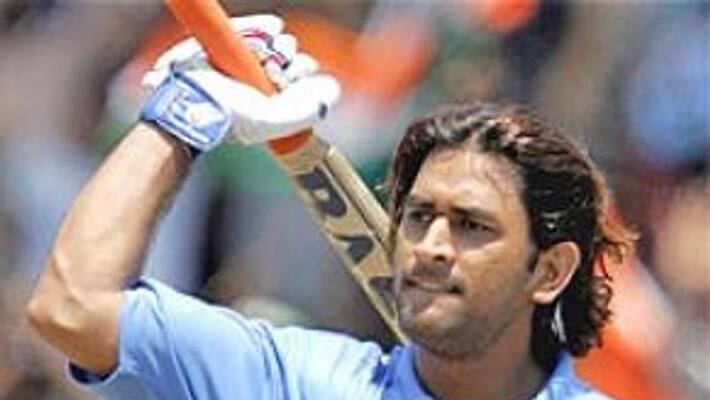 on this day 15 years back dhoni hits his first odi century on this day 15 years back dhoni hits his first odi century