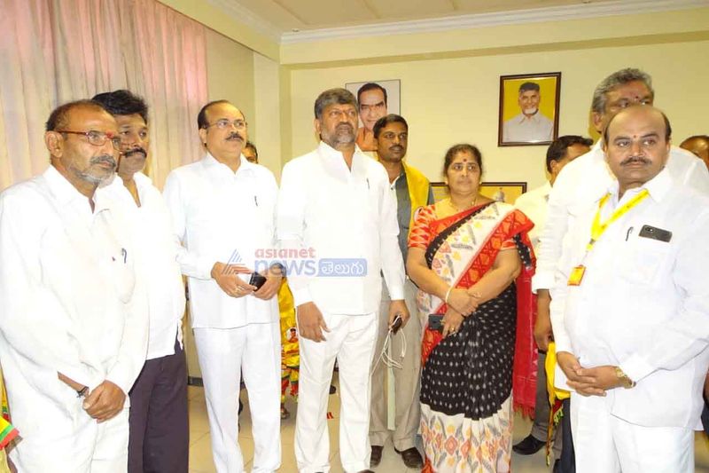 'ఎల్ రమణ సమక్షంలో టీడీపిలోకి కూకట్ పల్లి దళిత ఐక్య వేదిక సభ్యులు