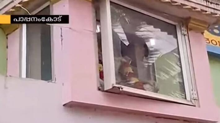 nss offiice attacked in thiruvananthapuram nss offiice attacked in thiruvananthapuram