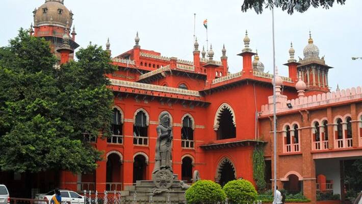 Corona relief Rs 2,000 program ... High Court orders action ..! Corona relief Rs 2,000 program ... High Court orders action ..!