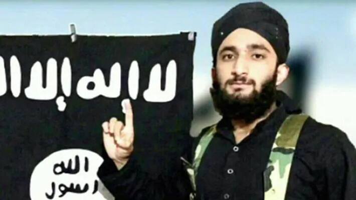 Kashmiri Studen Joins Terror Group Kashmiri Studen Joins Terror Group