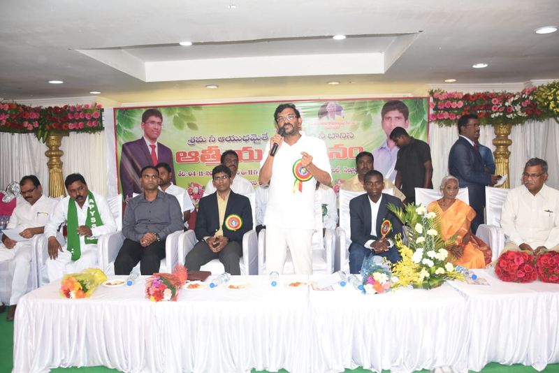 గిరిజన ఆణిముత్యాలకు సత్కారం కార్యక్రమంలో పాల్గొన్న సోమిరెడ్డి ( ఫోటోలు)