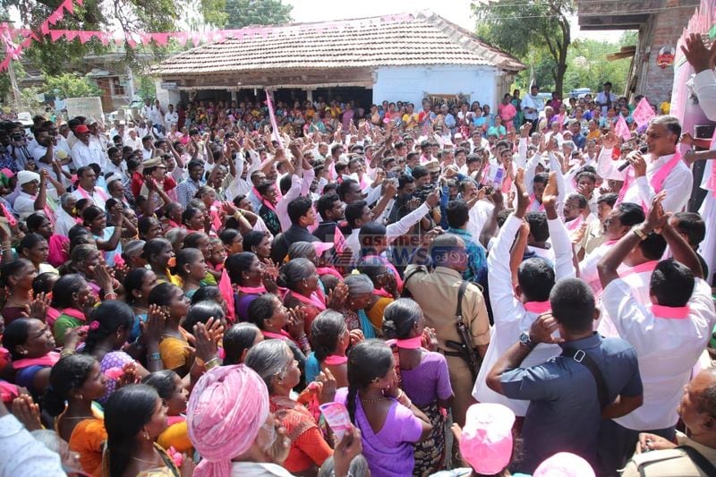 గజ్వెల్ నియోజకవర్గం కొల్గురు గ్రామాన్ని దత్తత తీసుకుంటానని ప్రకటించిన హరీష్ రావు