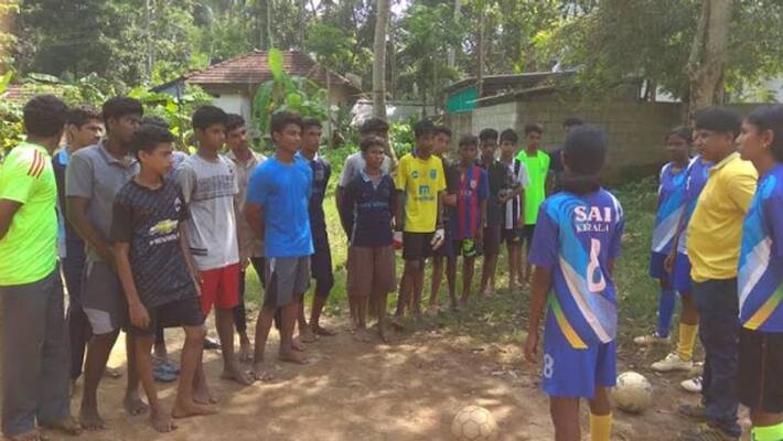 women coach for boys team women coach for boys team
