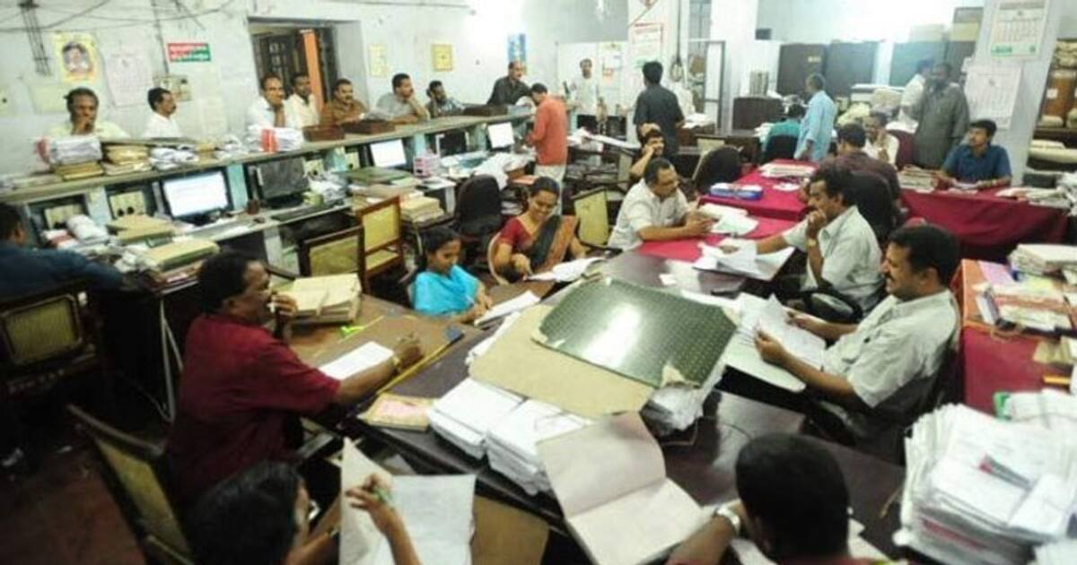 இனி ஞாயிற்றுக்கிழமைகளிலும் அரசு அலுவலகங்களா? அரசு ஊழியர்களுக்கு அதிர்ச்சி கொடுத்த மநீம..!