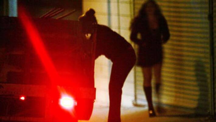 Coronavirus: Over 300 sex workers shut shop in Maharashtra Coronavirus: Over 300 sex workers shut shop in Maharashtra